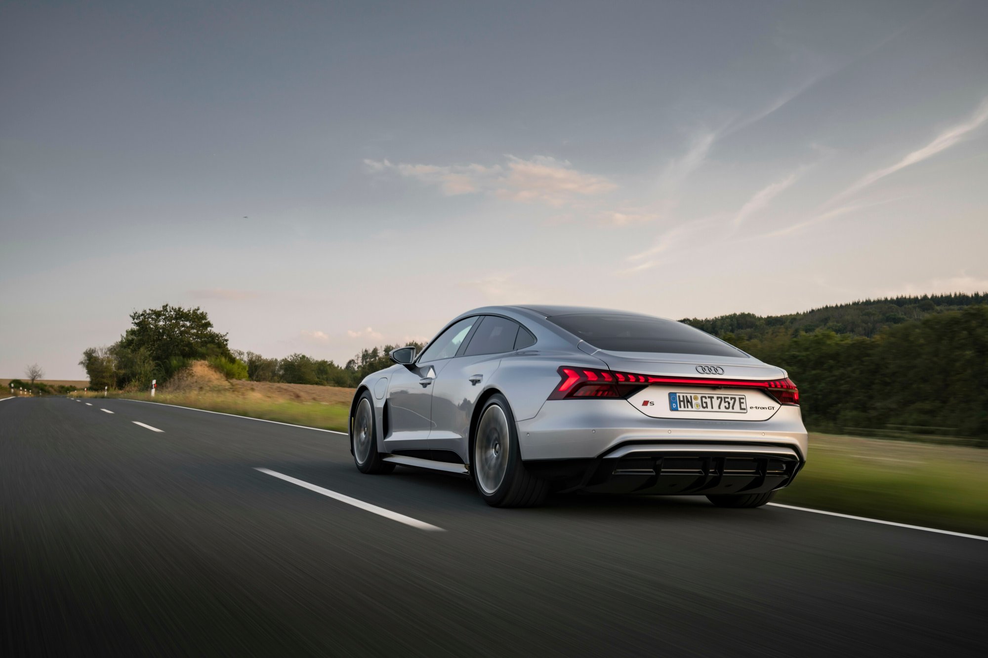 audi s e-tron gt pris