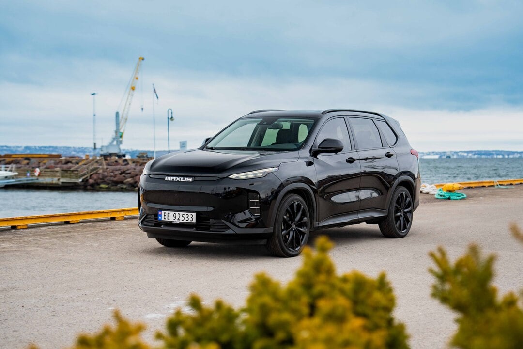 Maxus Euniq6